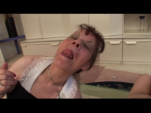 ❤️ Deux grands-mères et un grand-père font une partie à trois Porno de qualité at us fr.kutjeporno.ru  ❌❤